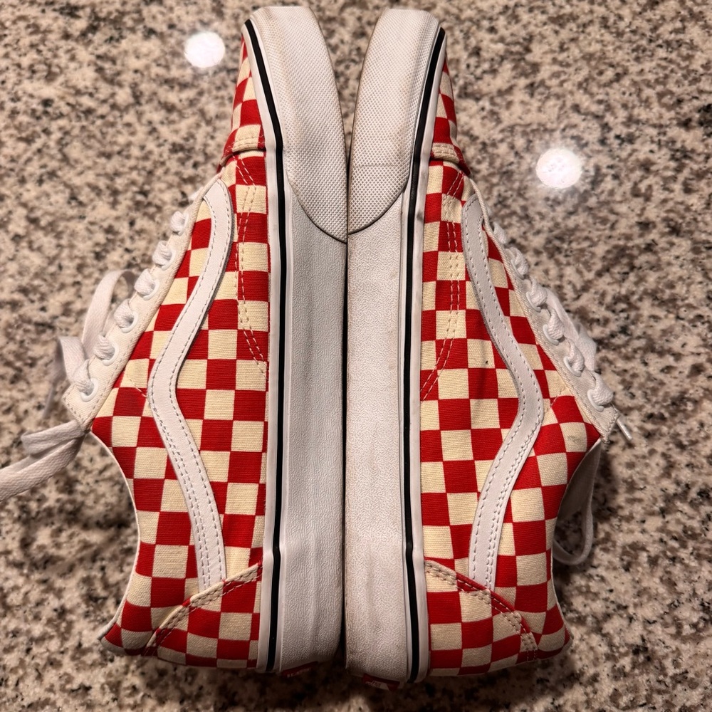 Vans Old Skool Red and White Checkered Sneakers Men’s Size 10